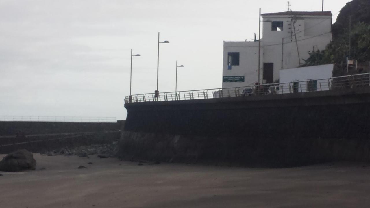 Ocean Front La Maresia Holiday 2 Apartments تاغانانا المظهر الخارجي الصورة